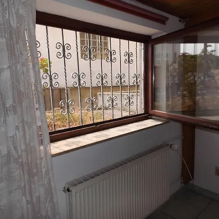 Souterrain Monteur Arbeiter 2-zimmer * Cassel