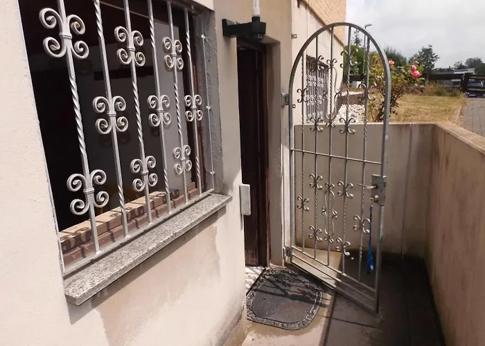 Souterrain Monteur Arbeiter 2-zimmer Appartamento Kassel