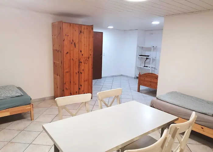 Souterrain Monteur Arbeiter 2-zimmer Κάσελ